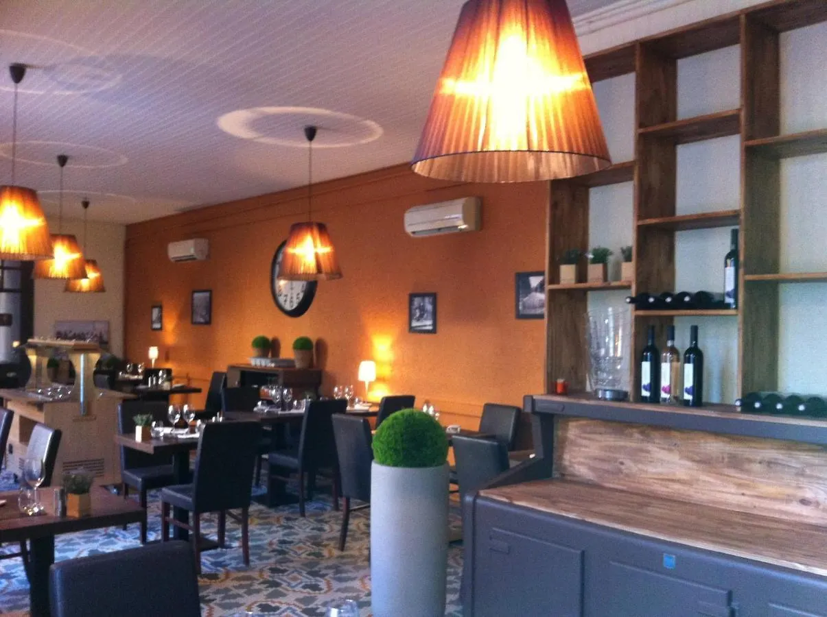 Logis Hotel Le Clos Des Oliviers Bourg-Saint-Andeol